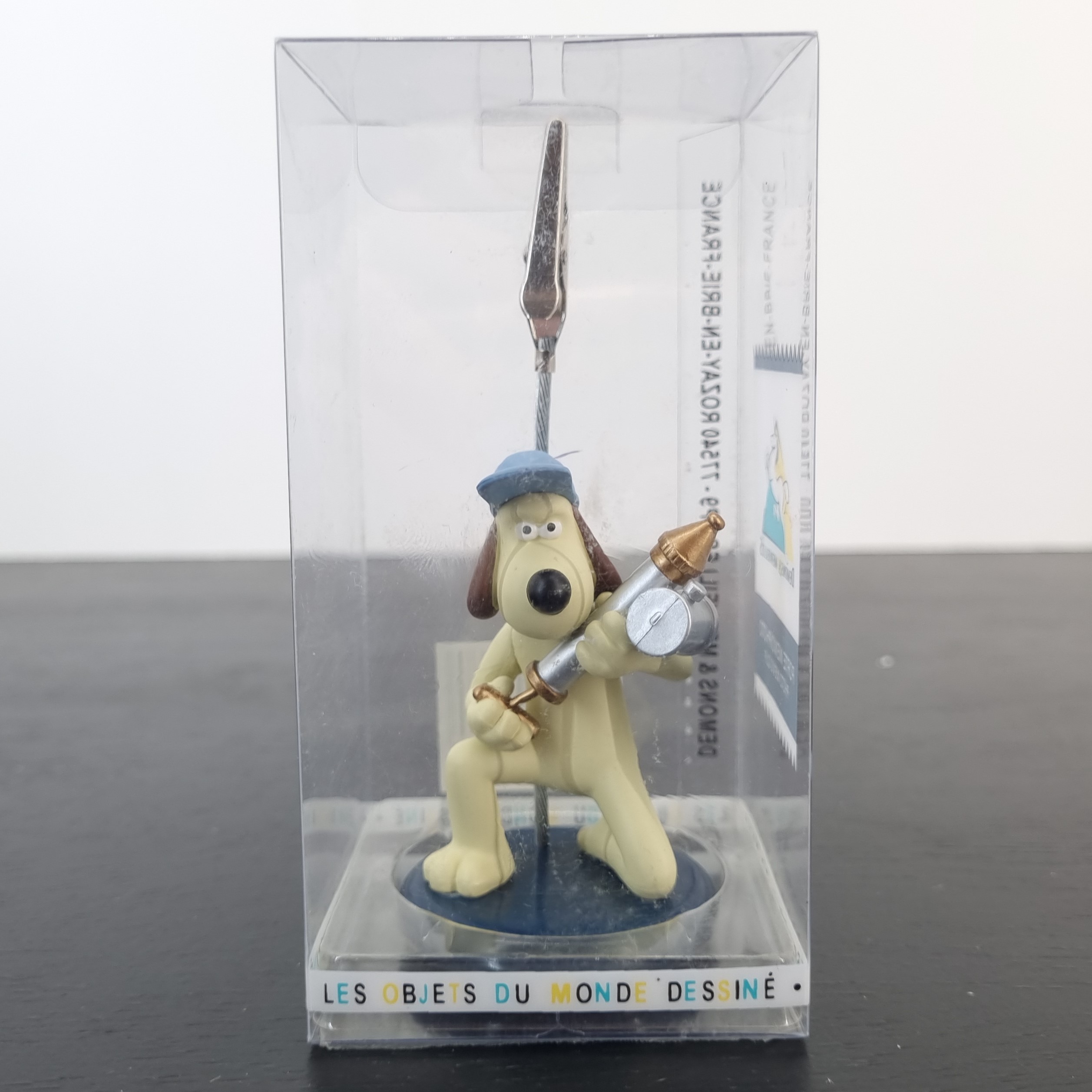 Gromit memo holder