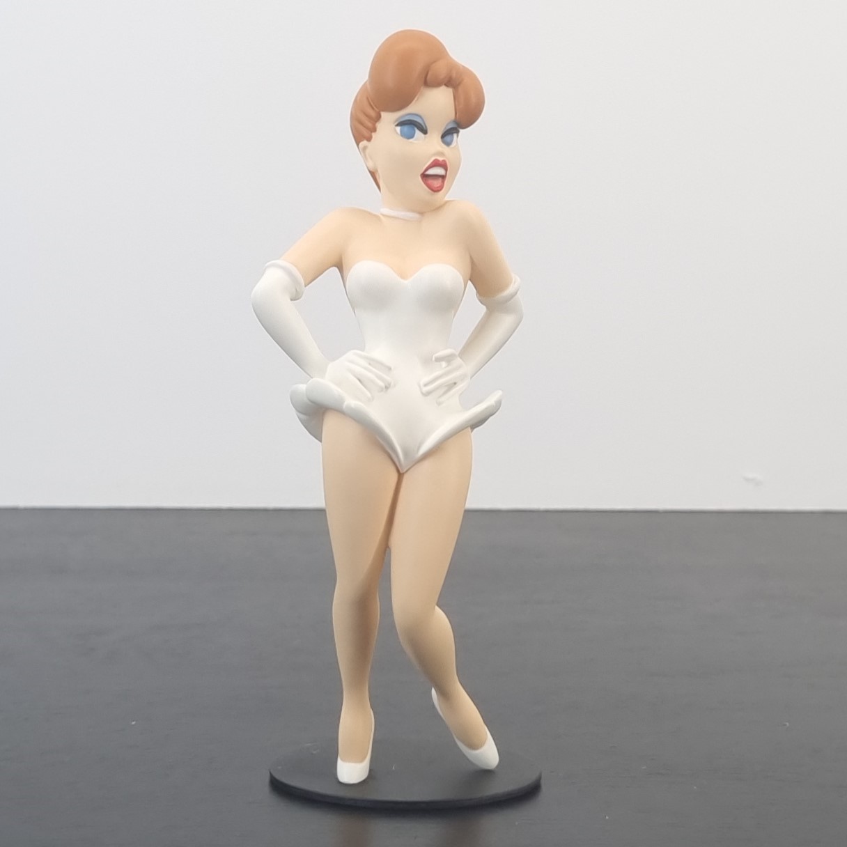 Red Tex Avery in a white dress figurine _front