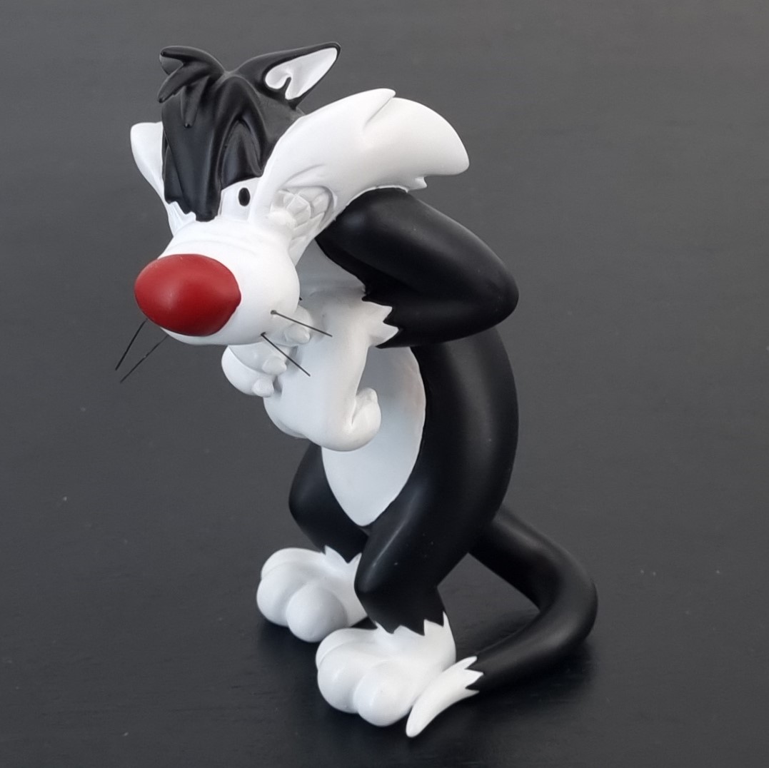 Sylvester the cat figurine