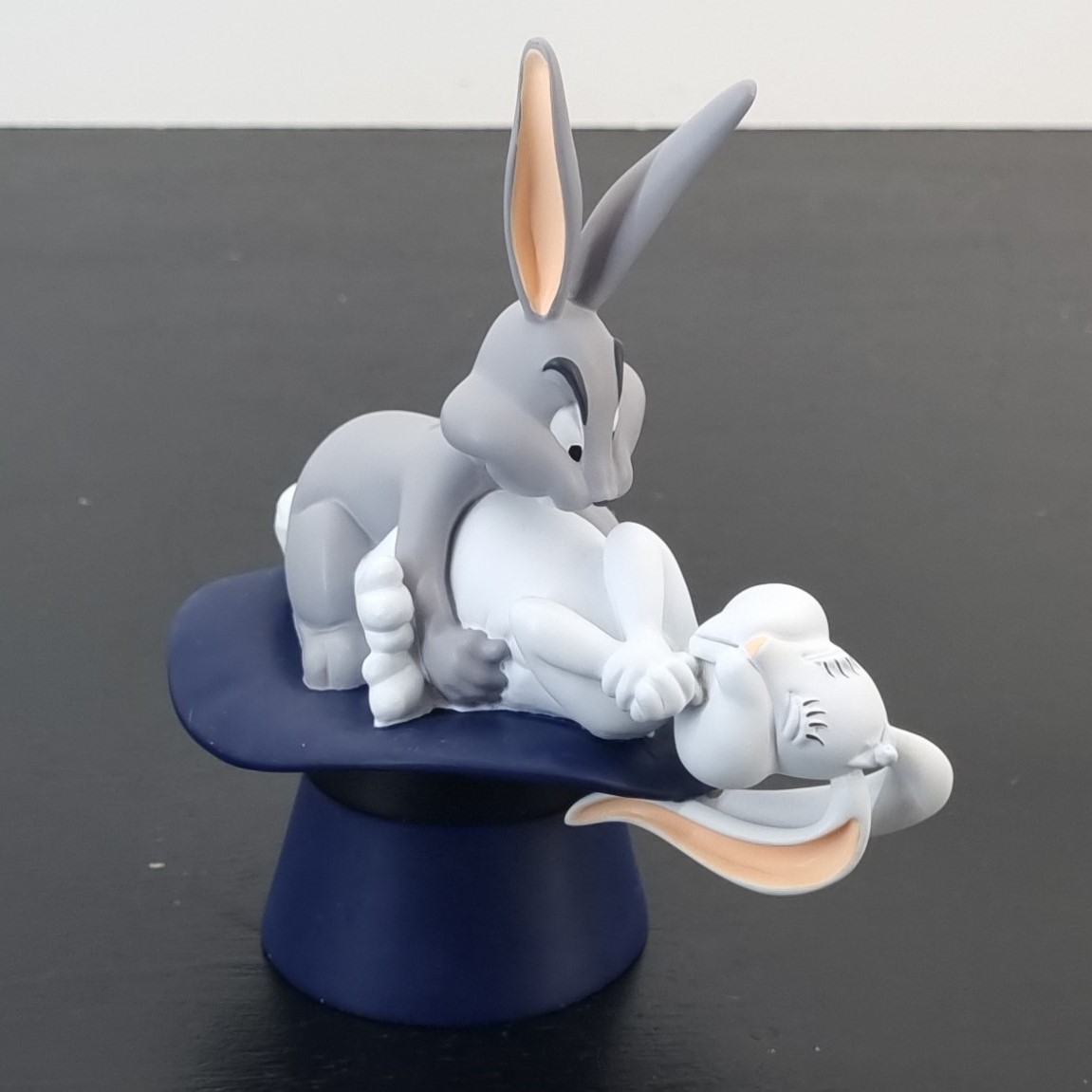 Statue of two humping bunnies