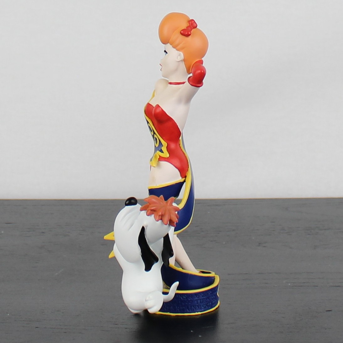 Droopy and Red figurine _left