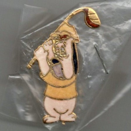 Vintage Tex Avery Droopy playing golf pin - Demons & Merveilles