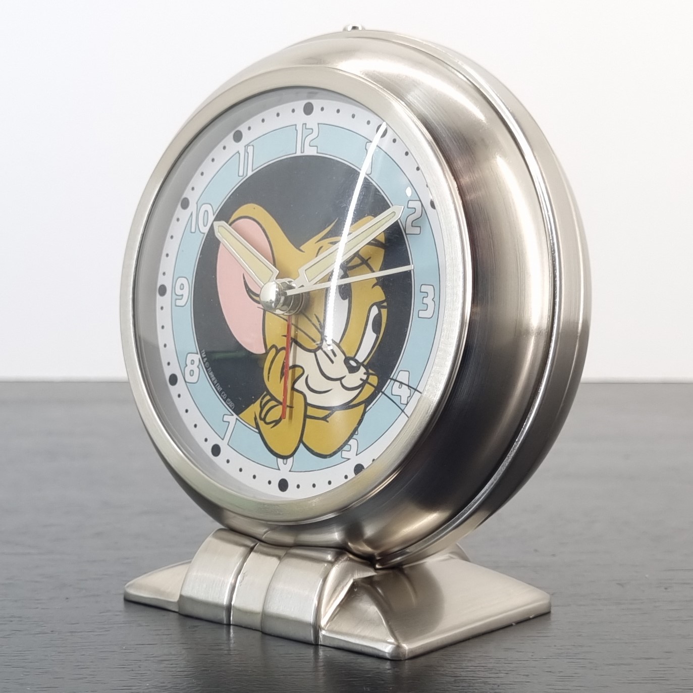 Jerry Mouse alarm clock _left front