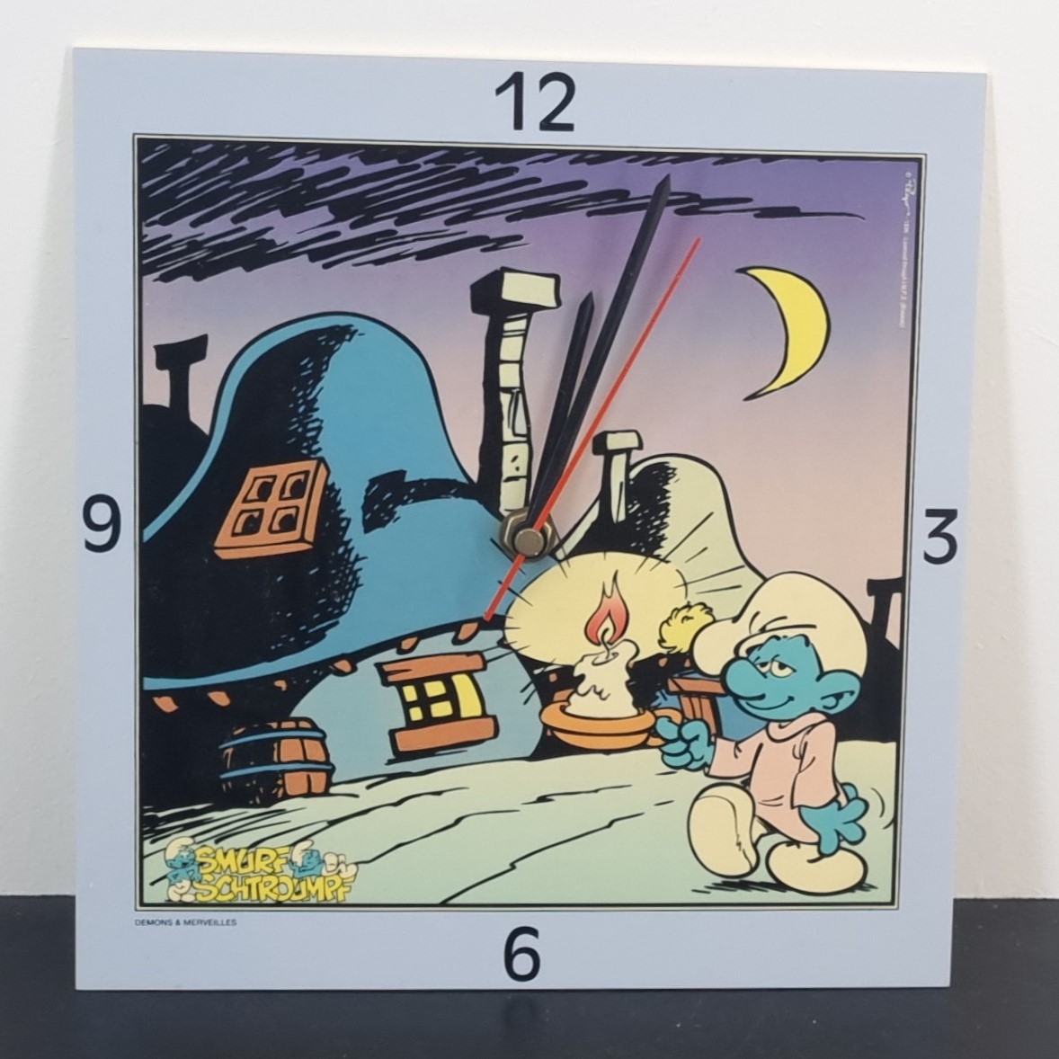 Smurfs clock