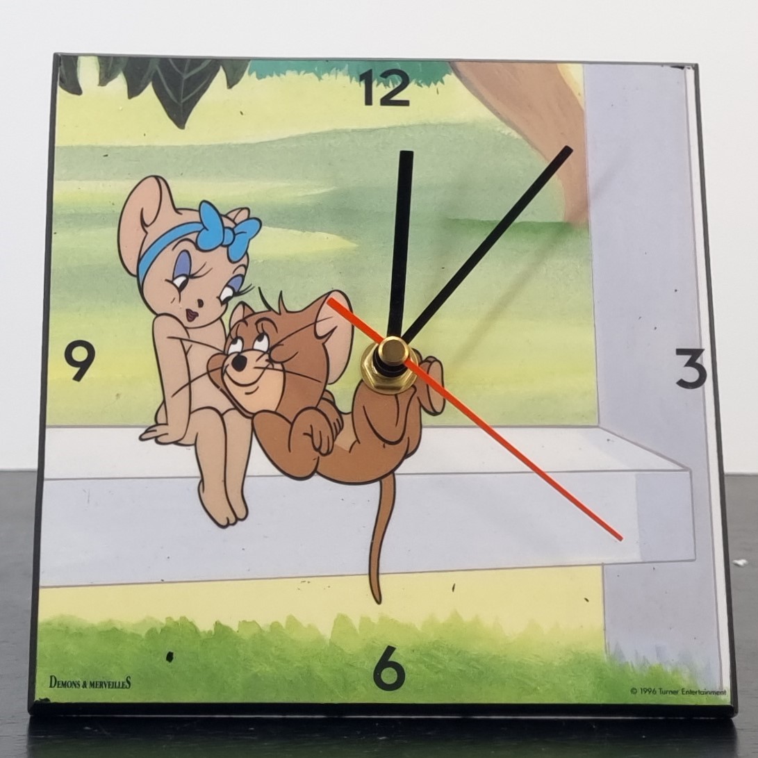 Jerry Mouse with Cherie Mouse clock