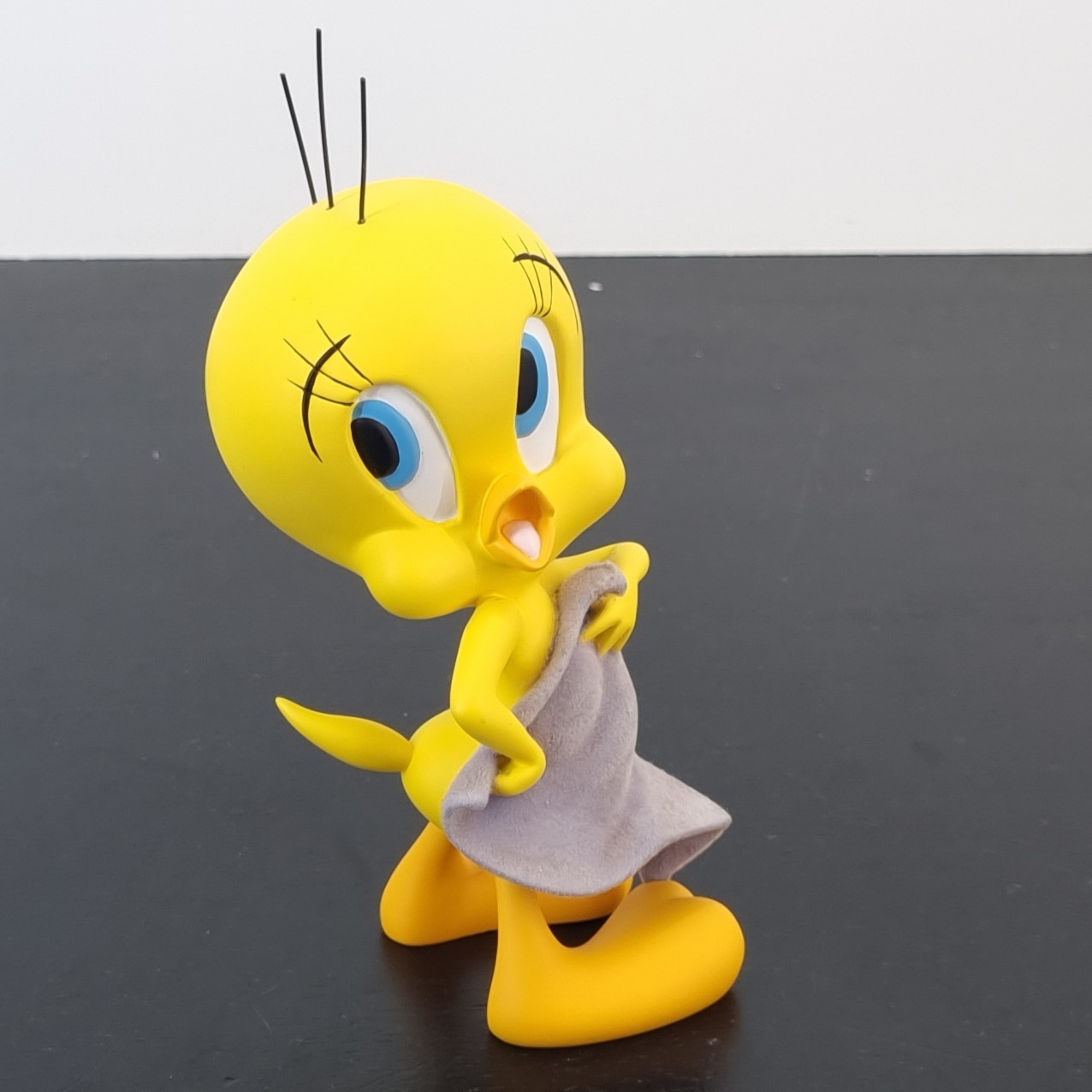 Tweety Bird Bath Towel Statue