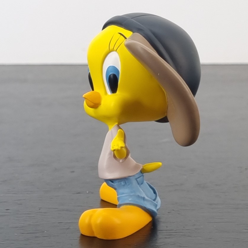 Tweety Bird figurine - Hip Hop _left